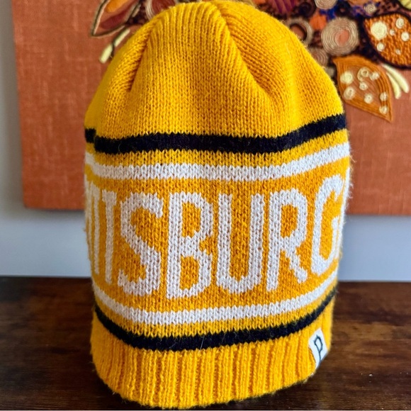 MLB| Pittsburgh Pirates ‘47 Brand Yellow/Black Knit Beanie Hat Adult Sz O/S - Picture 1 of 4